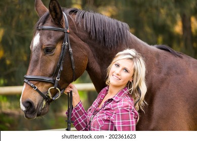 Sexy Blond Farm Girl Posing Her Stock Photo 202361623 | Shutterstock