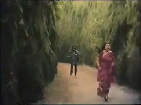 বাংগালী মহিলাকে জোর করে চুদা - XNXX.COM
