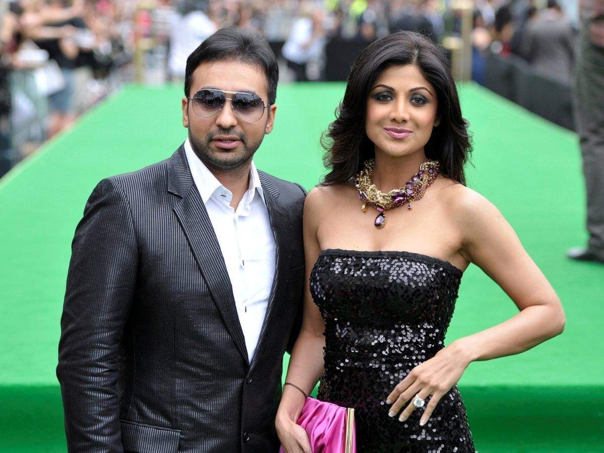 Cops question Shilpa Shetty in pornography case against husband ...