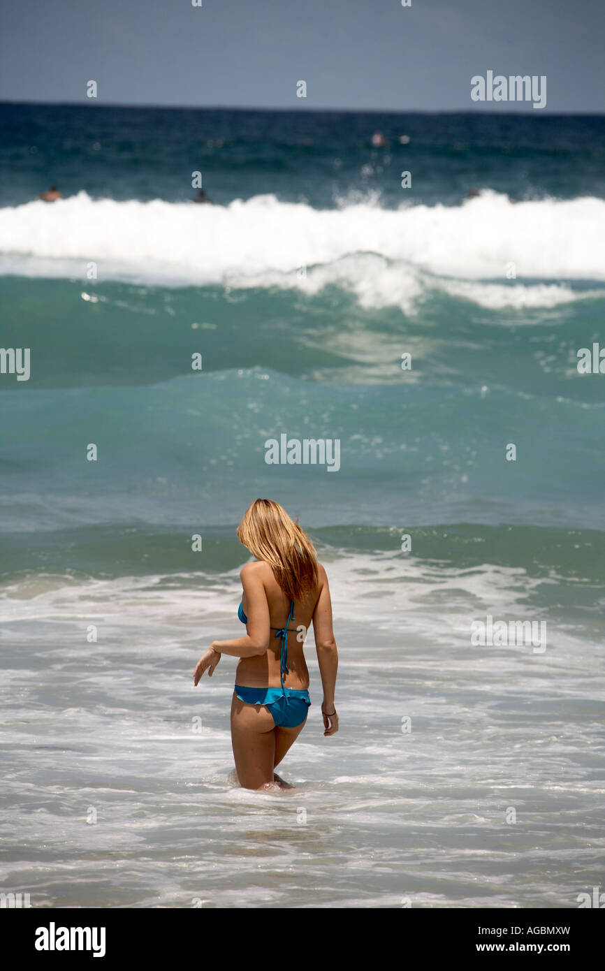 Xxxx on bondi beach new hi-res stock photography and images - Alamy