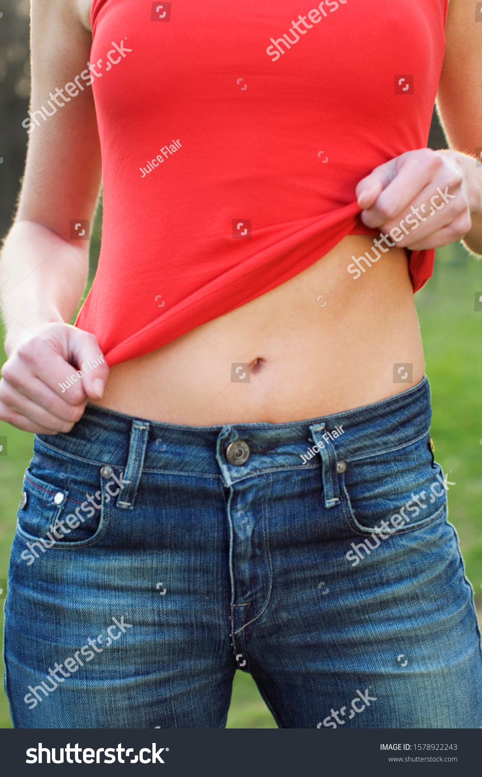 2,568 Woman Midriff Images, Stock Photos & Vectors | Shutterstock