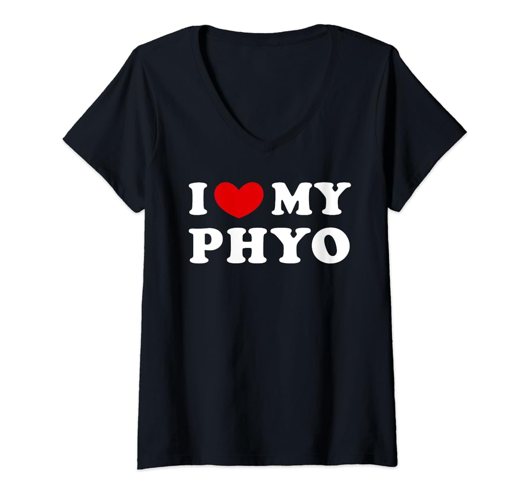 Amazon.com: I Love My Phyo, I Heart My Phyo V-Neck T-Shirt ...