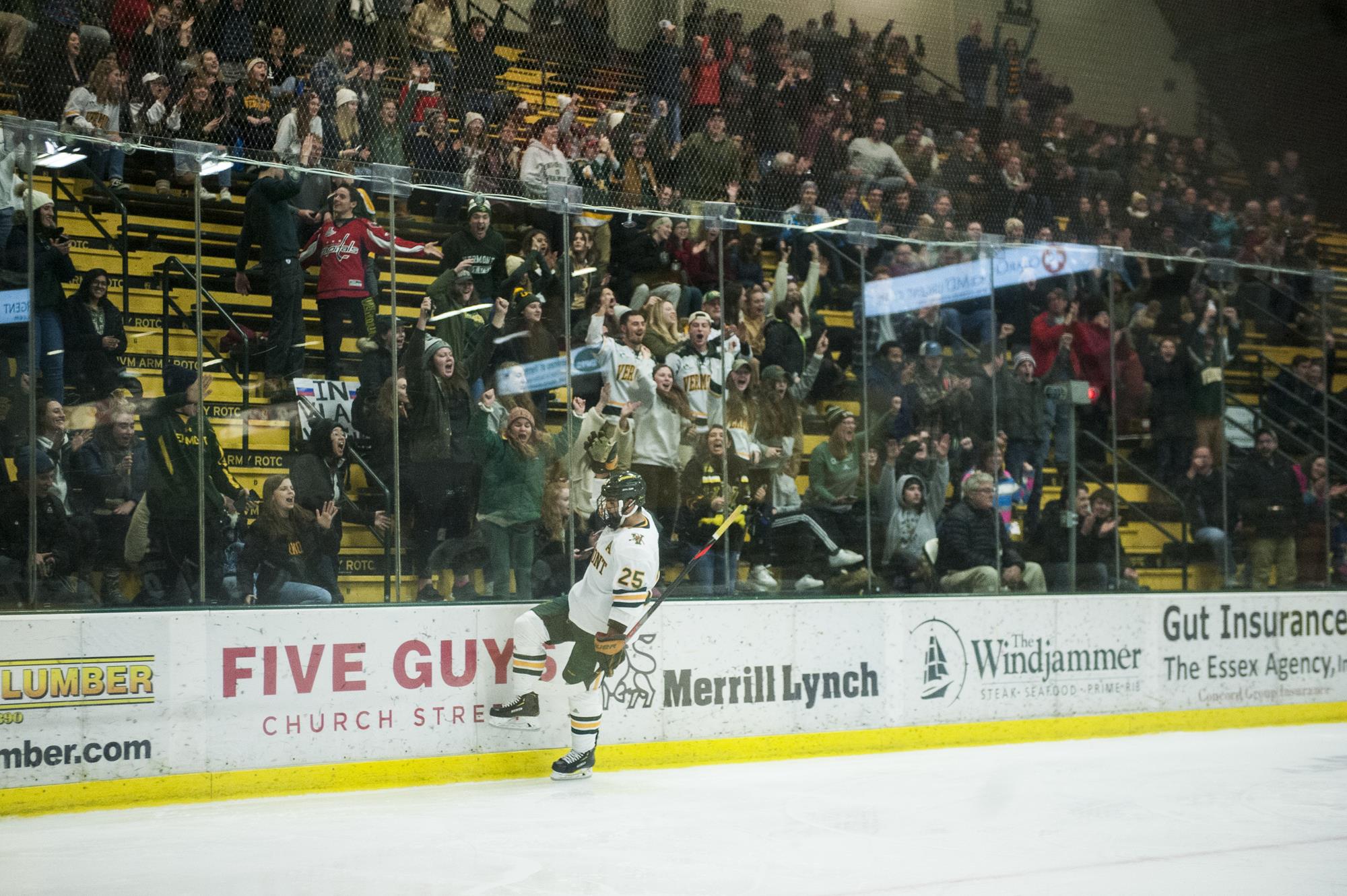 Matt Alvaro - Men's Ice Hockey - University of Vermont Athletics