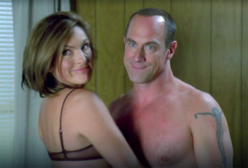 Chris Meloni Recalls Filming Shirtless 'SVU' Scene With Mariska ...