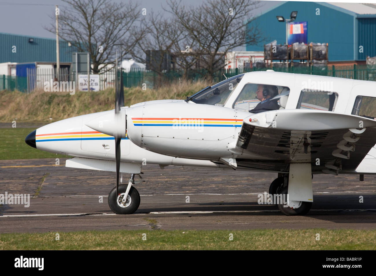 Piper PA-34-200T Seneca 11 G-BPXX close-up of aircraft lining up ...