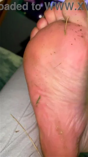 Watch Extremely stinky toejam feet - Sweaty Feet, Foot Fetish ...