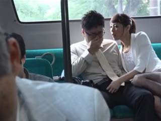 Japanese MILF Hirose Nanami Seduces Stranger on bus and takes him ...