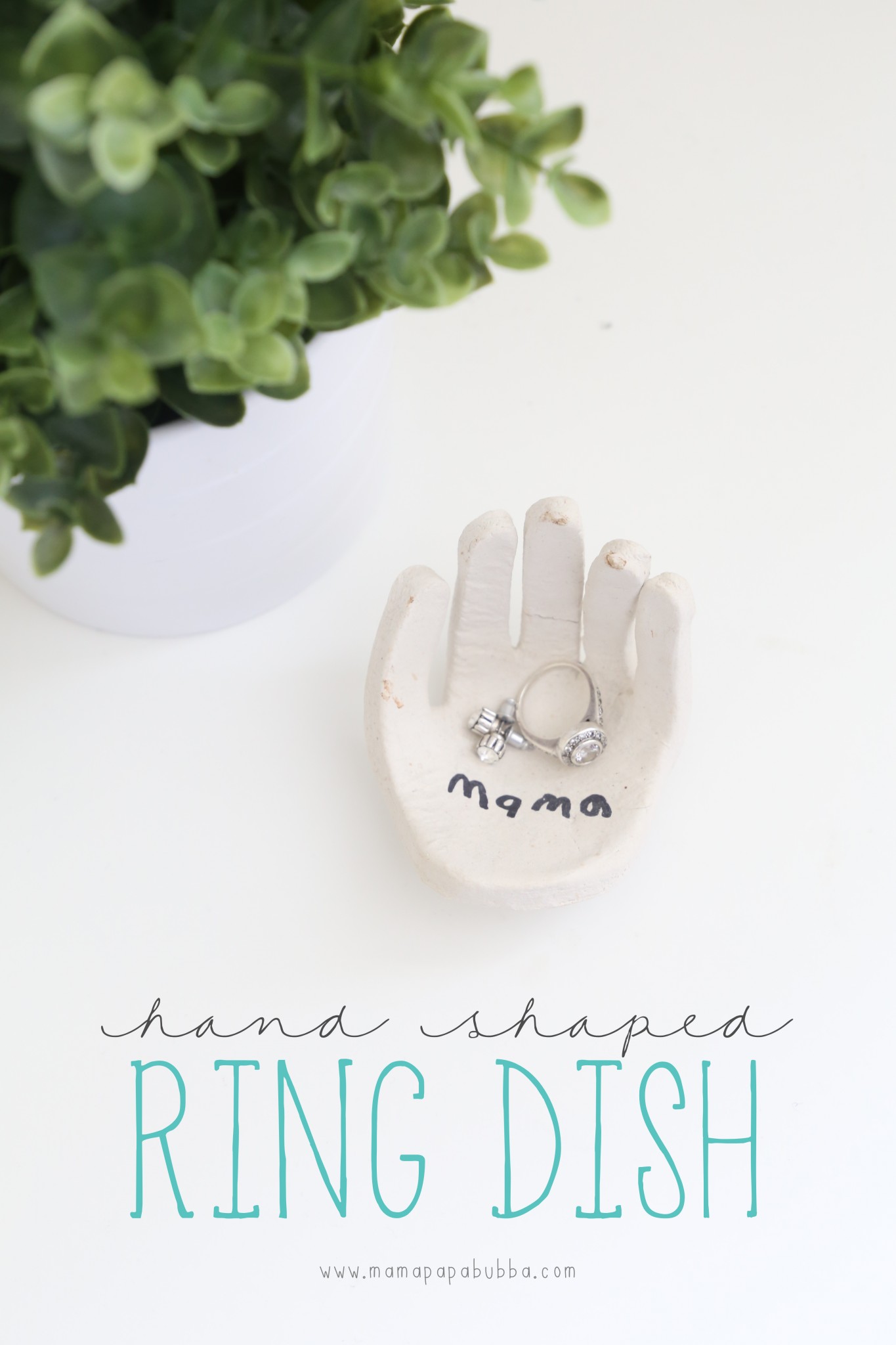 Hand-Shaped Ring Dish - Mama.Papa.Bubba.