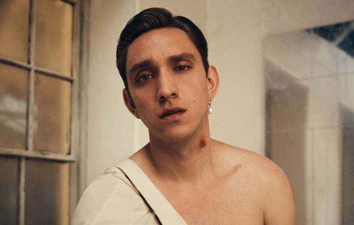 The xx's Oliver Sim shares new Jamie xx-produced single 'Fruit'