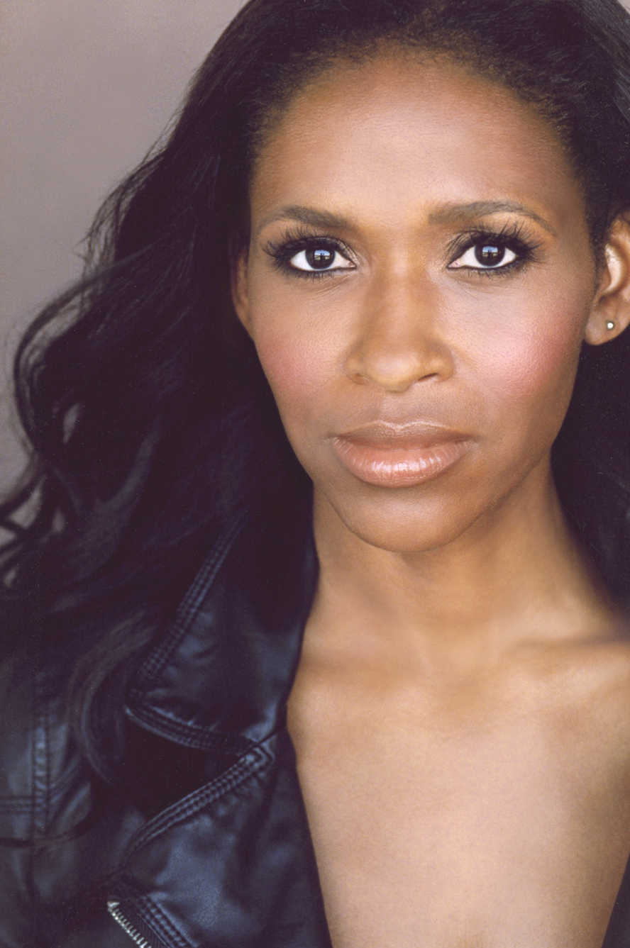 Merrin Dungey - IMDb