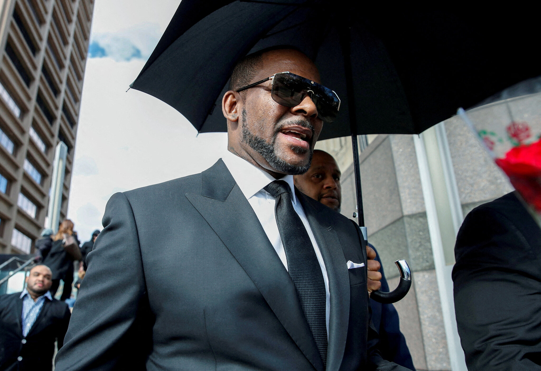 R. Kelly Convicted in Sex Abuse Case Involving Videos of a Teenage ...