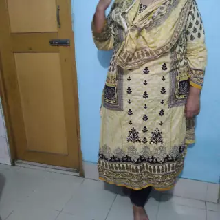 Pakistani Desi garam Aunty Chudai dwara padosi ladke - Hindi Choda ...