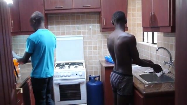 Kitchen fuck - ThisVid.com