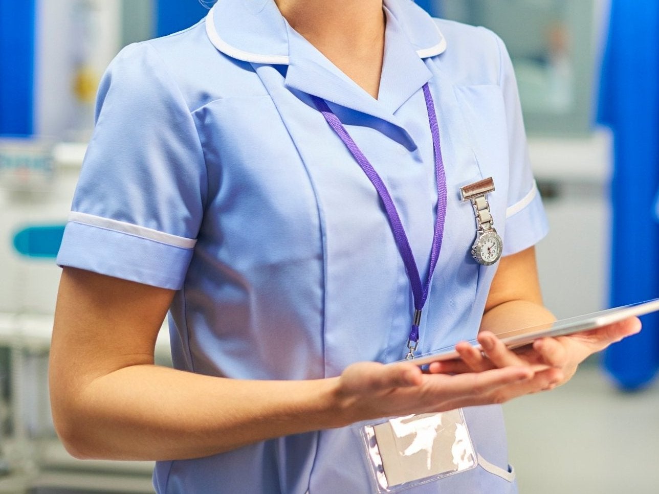 One in four nurses drop out before graduating, new research ...