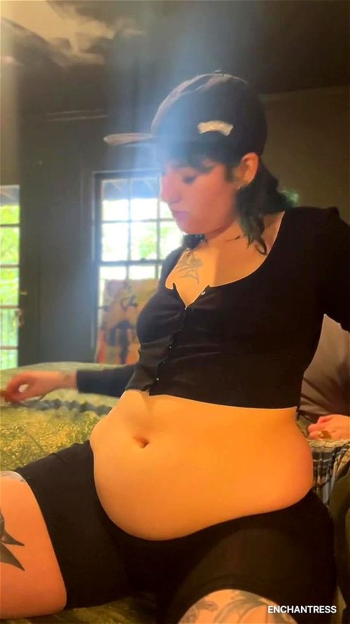 Watch Horny Belly Girl - Belly Play, Belly Button, Belly Fetish ...