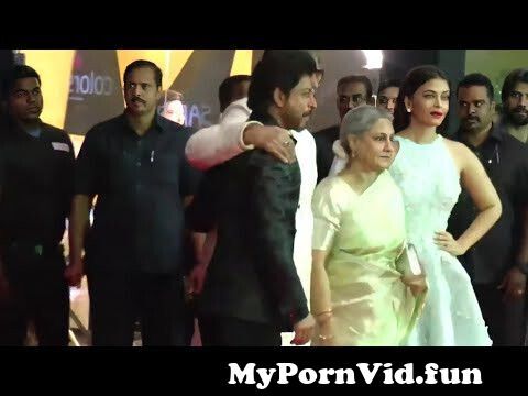 Aishwarya rai with shahrukh khan amitabh bachchan jaya bachchan ...