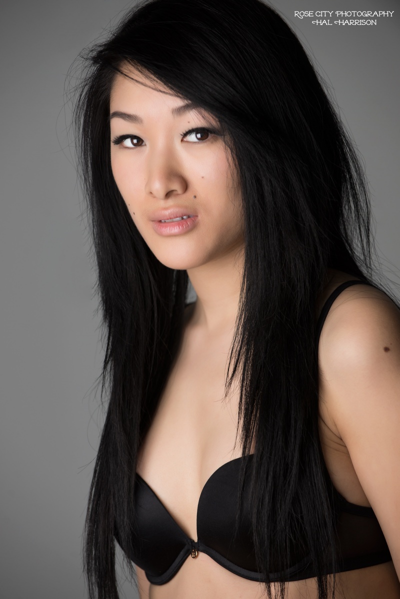 Nga Nguyen Female Model Profile - Portland, Oregon, US - 15 Photos ...