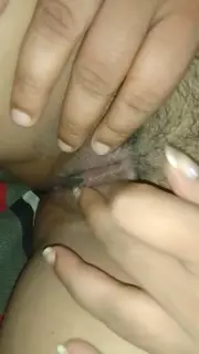 Desi behen ki garam chut xhmaster sex india | xHamster