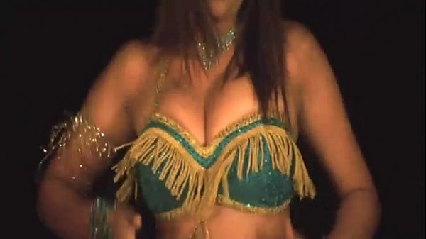 indian girl sapna belly dance - XVIDEOS.COM