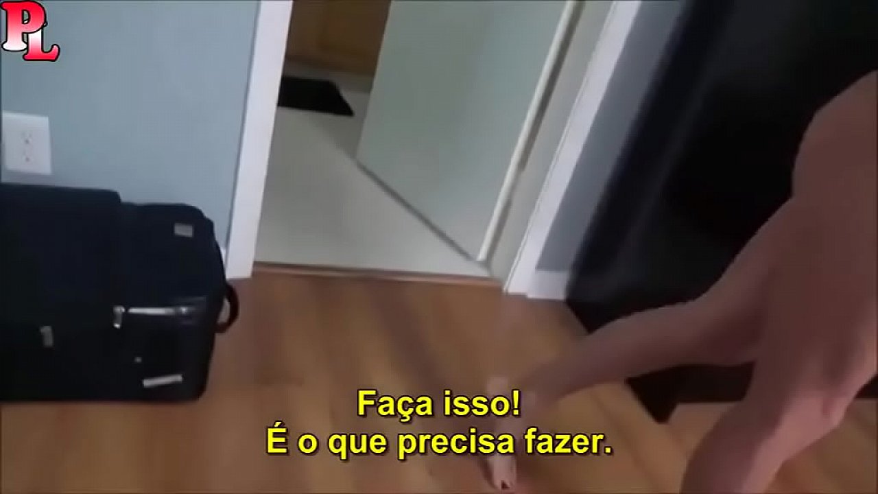 Mãe e filho no hotel de férias - XNXX.COM