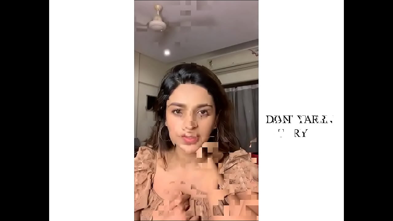 Nidhi Agarwal Sexy Show - XVIDEOS.COM
