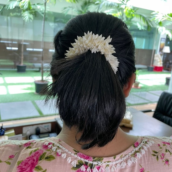 Buy Jasmine Scented Floral Hair Tie/gajra/mogra Online in India - Etsy