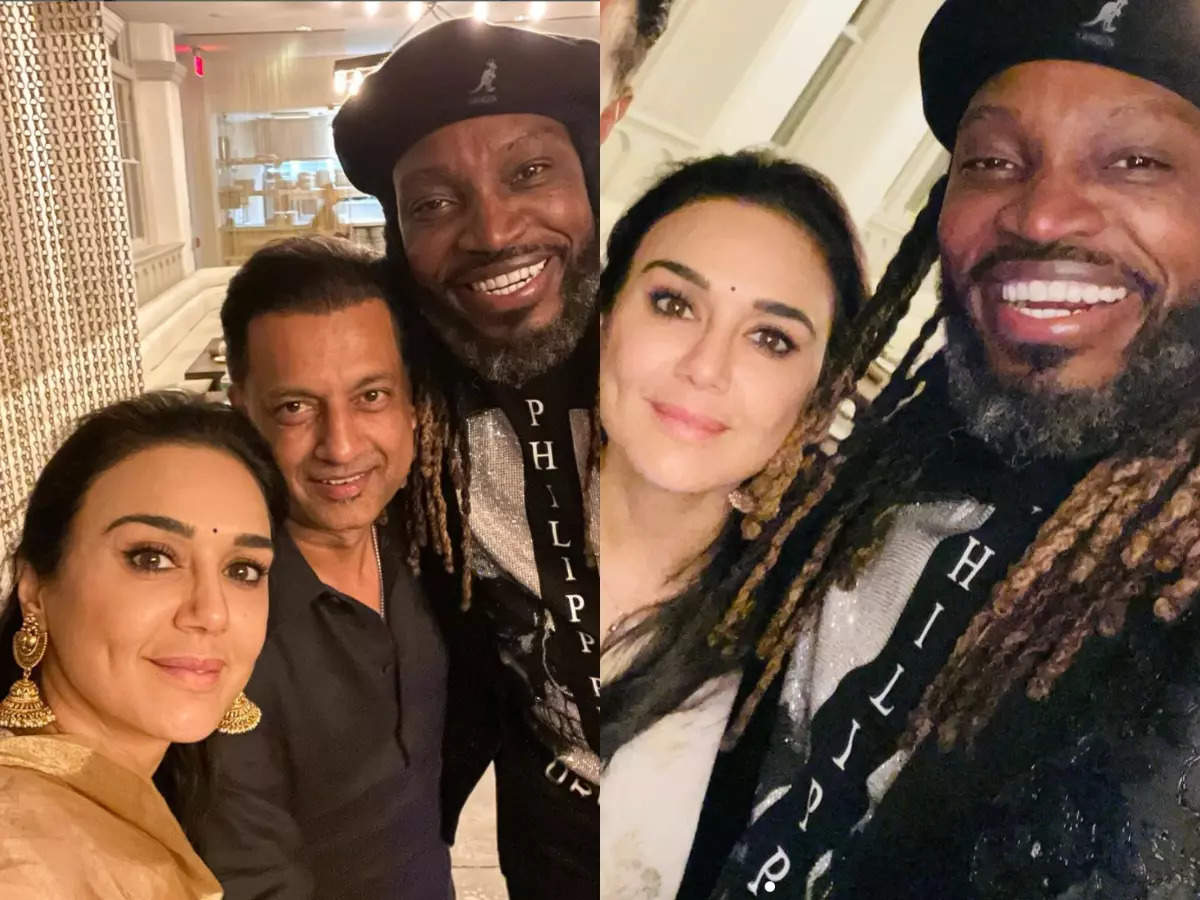 Preity Zinta is all smiles as she bumps into Chris Gayle in U.S.A ...