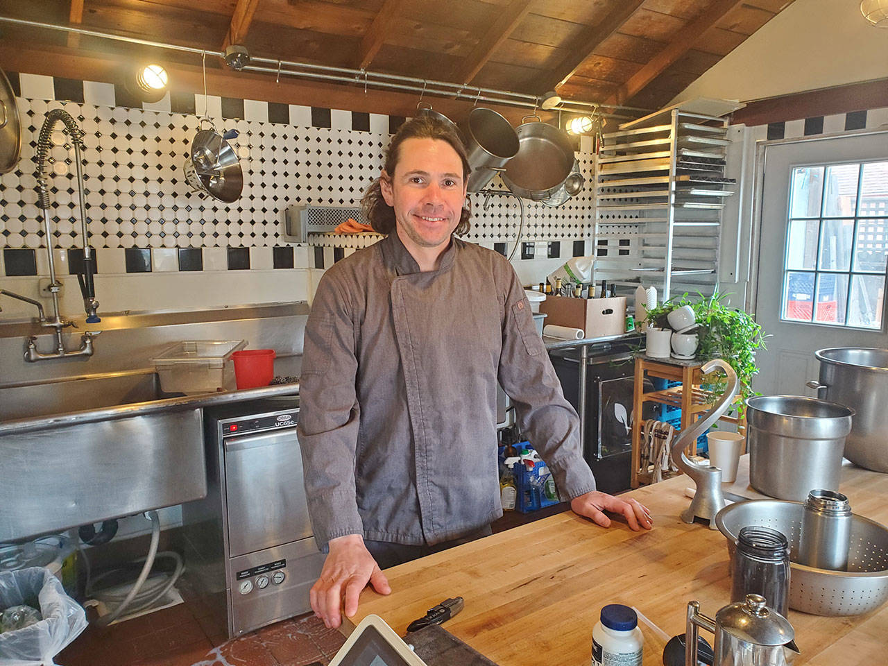 Chef of Earthen Reimagines His Restaurant, As Diners Return ...