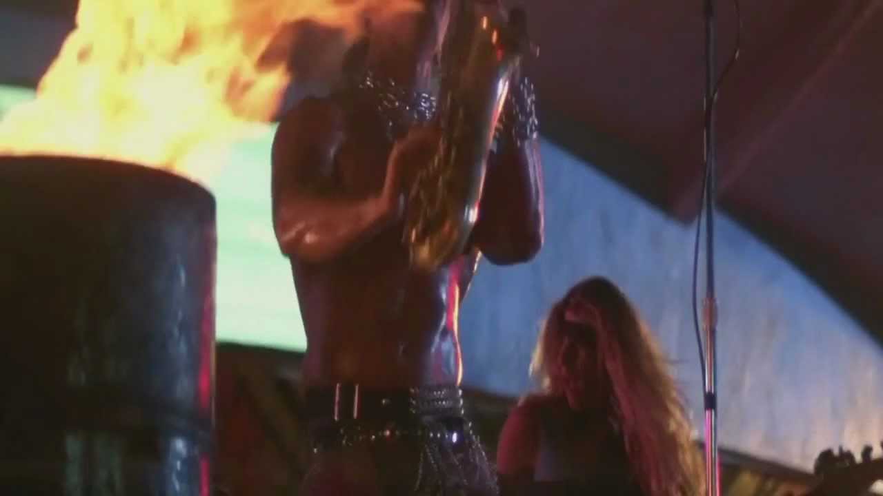 The Lost Boys Sax Man Scene HD (2011 Epic Remix) - YouTube