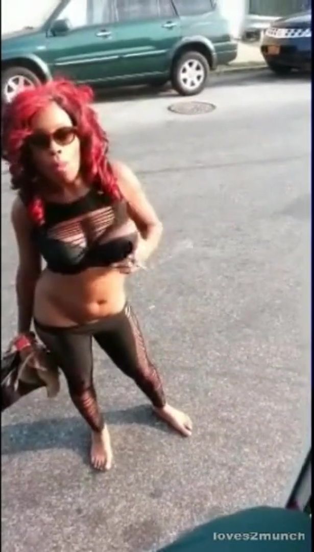 Sexy Black Thot Hooker Shows All Outside In The Street During The ...