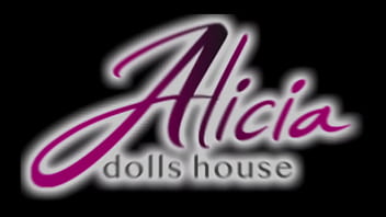 trio de encanto de alicia dolls house - XVIDEOS.COM