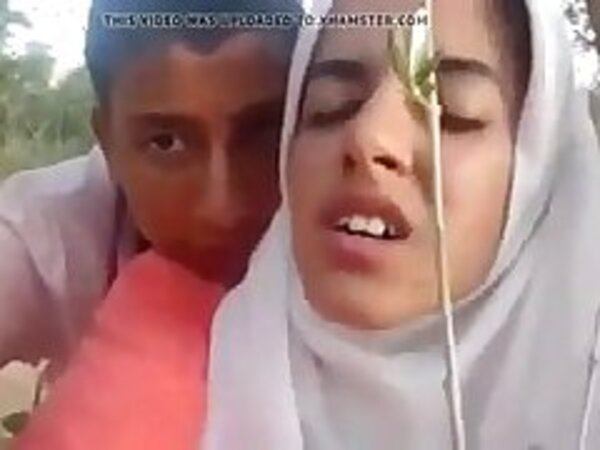 Paki hijabi 18 babe sexy xxx pakistan painful fucking bf outdoor mms