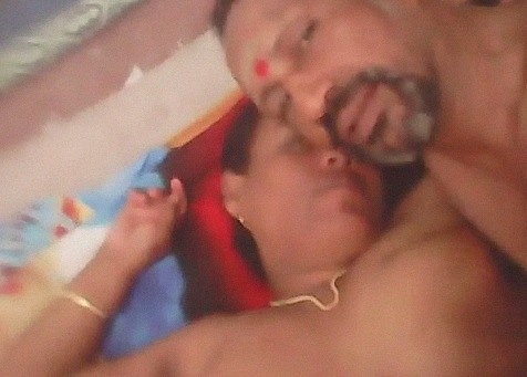 Desibaba sex with devotee porn video - KamaBaba.desi