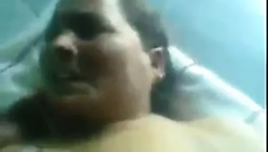 Free Hindi Aunty Porn Videos | xHamster