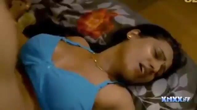 Desi sexy bhabhi - ThisVid.com