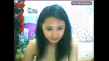 Thai pissing in cup - XVIDEOS.COM