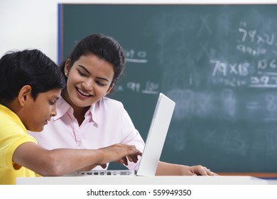 Teacher Working Student Laptop Stock Photo 559949350 | Shutterstock