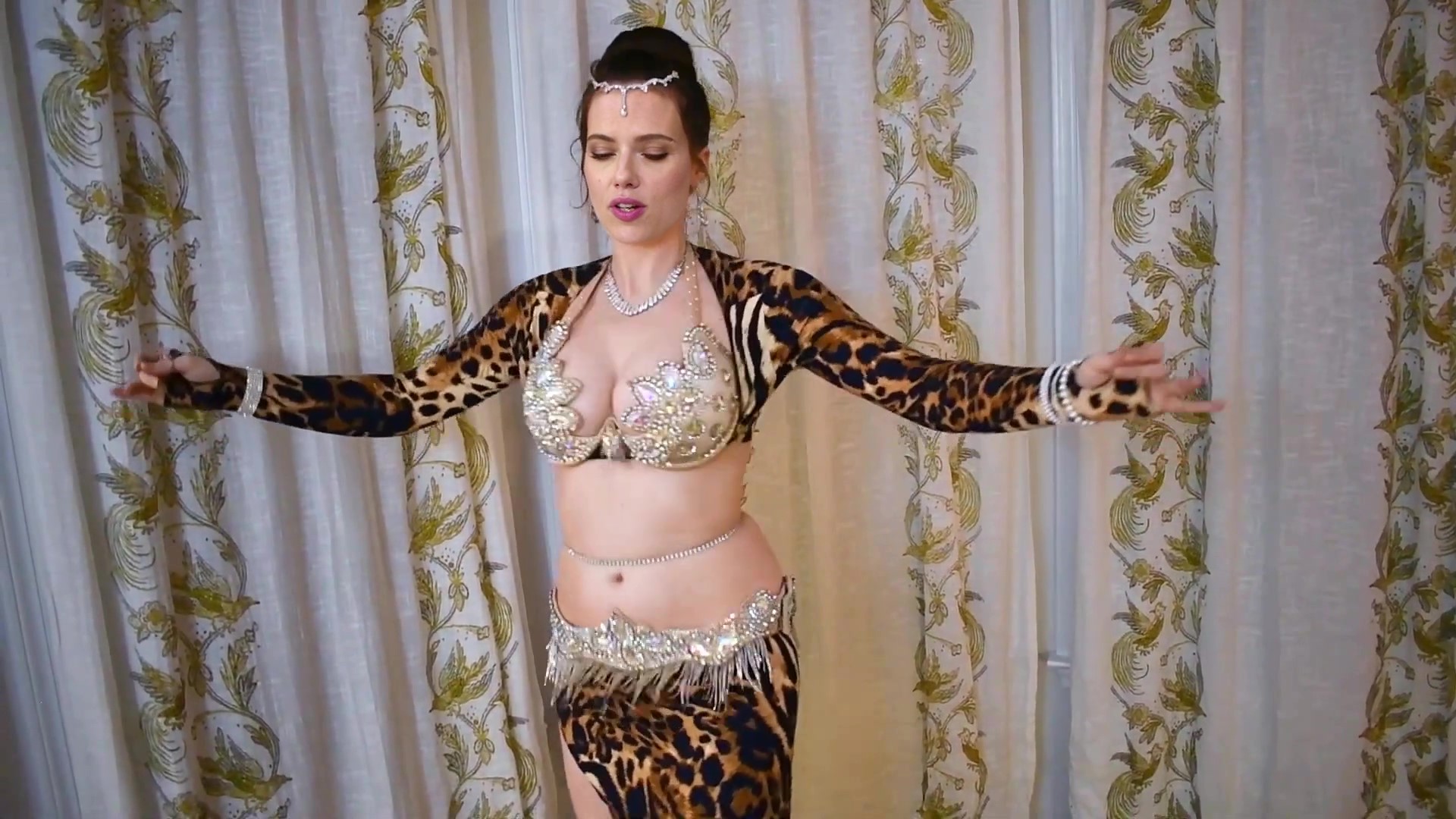 Free Video Series: Fake Scarlett Johansson: Belly Dance -- FREE ...