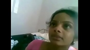 Andhra aunty in hotel - XNXX.COM