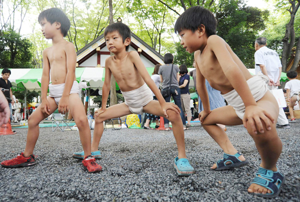 Jovecitos luchadores de sumo_Spanish.china.org.cn_中国最权威的 ...