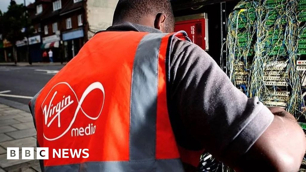 Virgin Media investigated over contract cancellations - BBC News