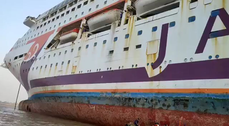 Karnika Beached for Scrapping In India - Cruise Industry News ...