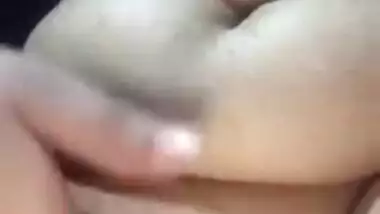 Today Exclusive Sexy Paki Girl Showing Her Boobs And Pussy indian ...