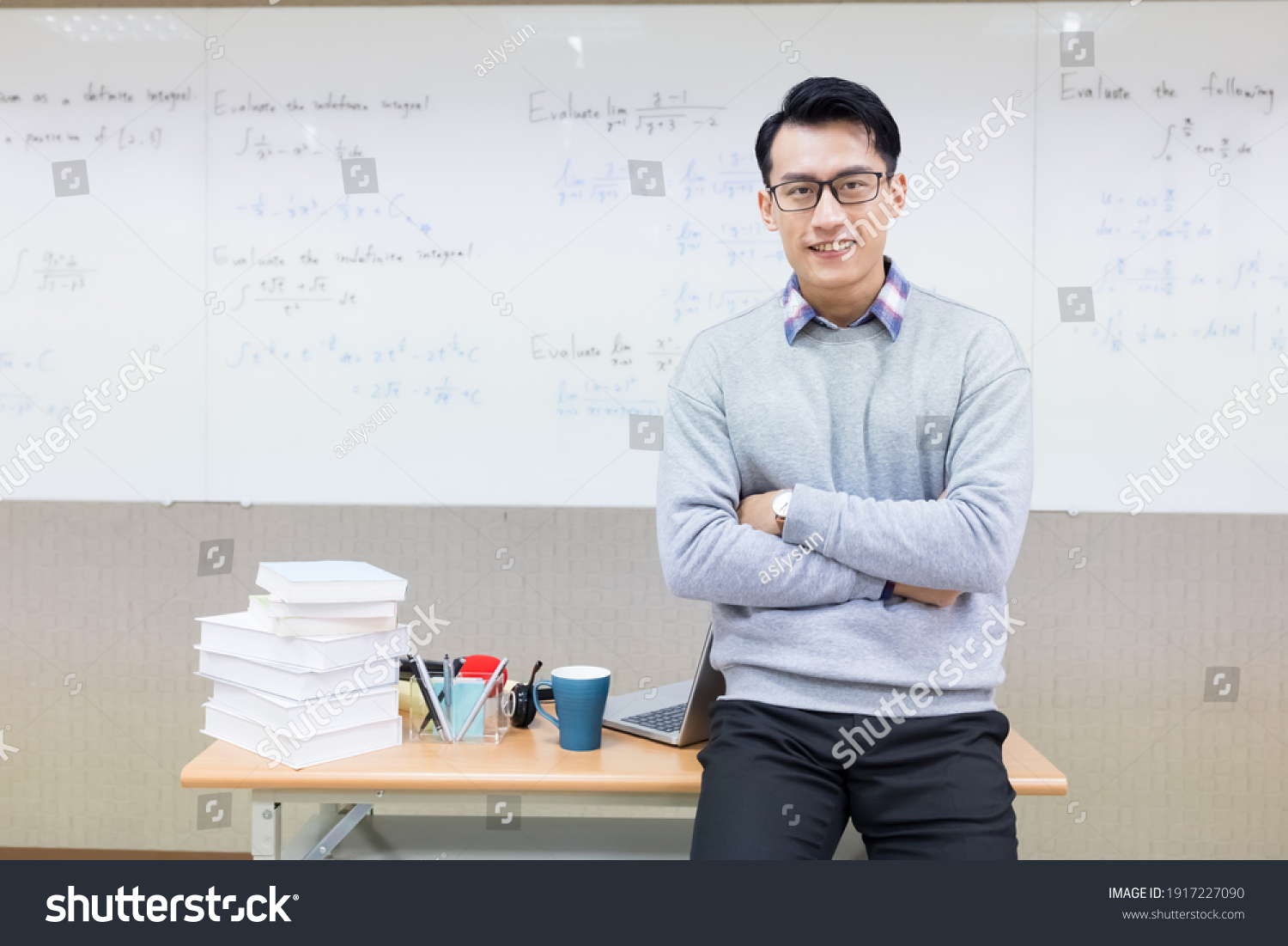 30,809 Asian Teacher Man Images, Stock Photos, 3D objects ...