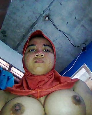 Indonesia- jilbab masturbasi Porn Pictures, XXX Photos, Sex Images ...