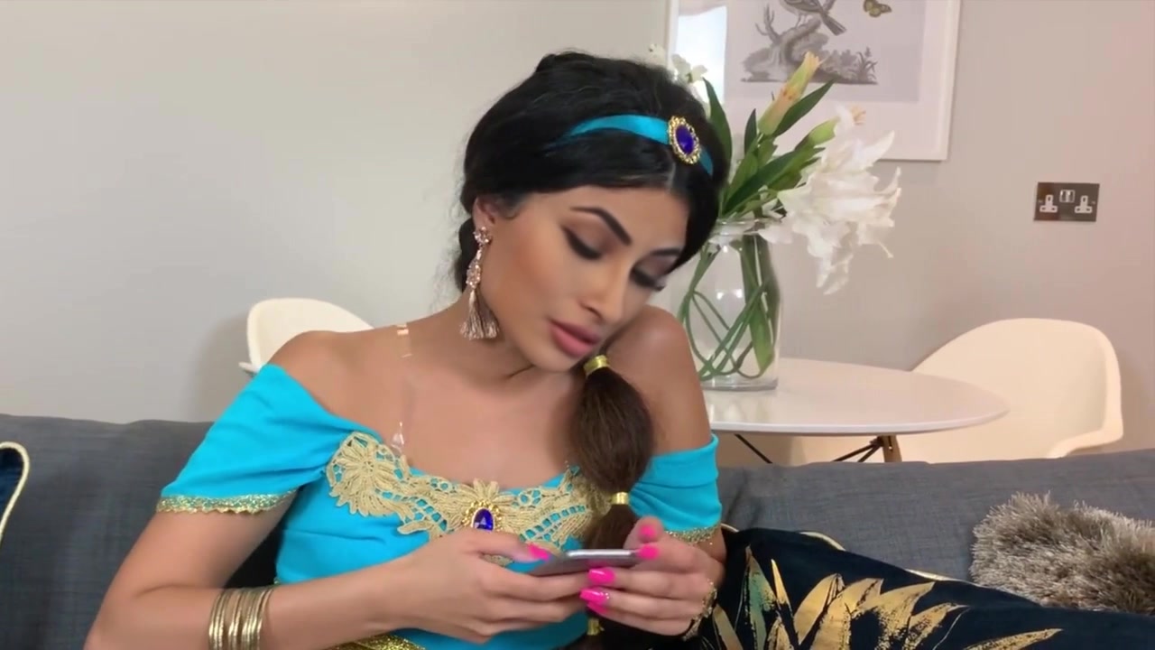 Mouni Roy's wish came to life DeepFake Porn - MrDeepFakes