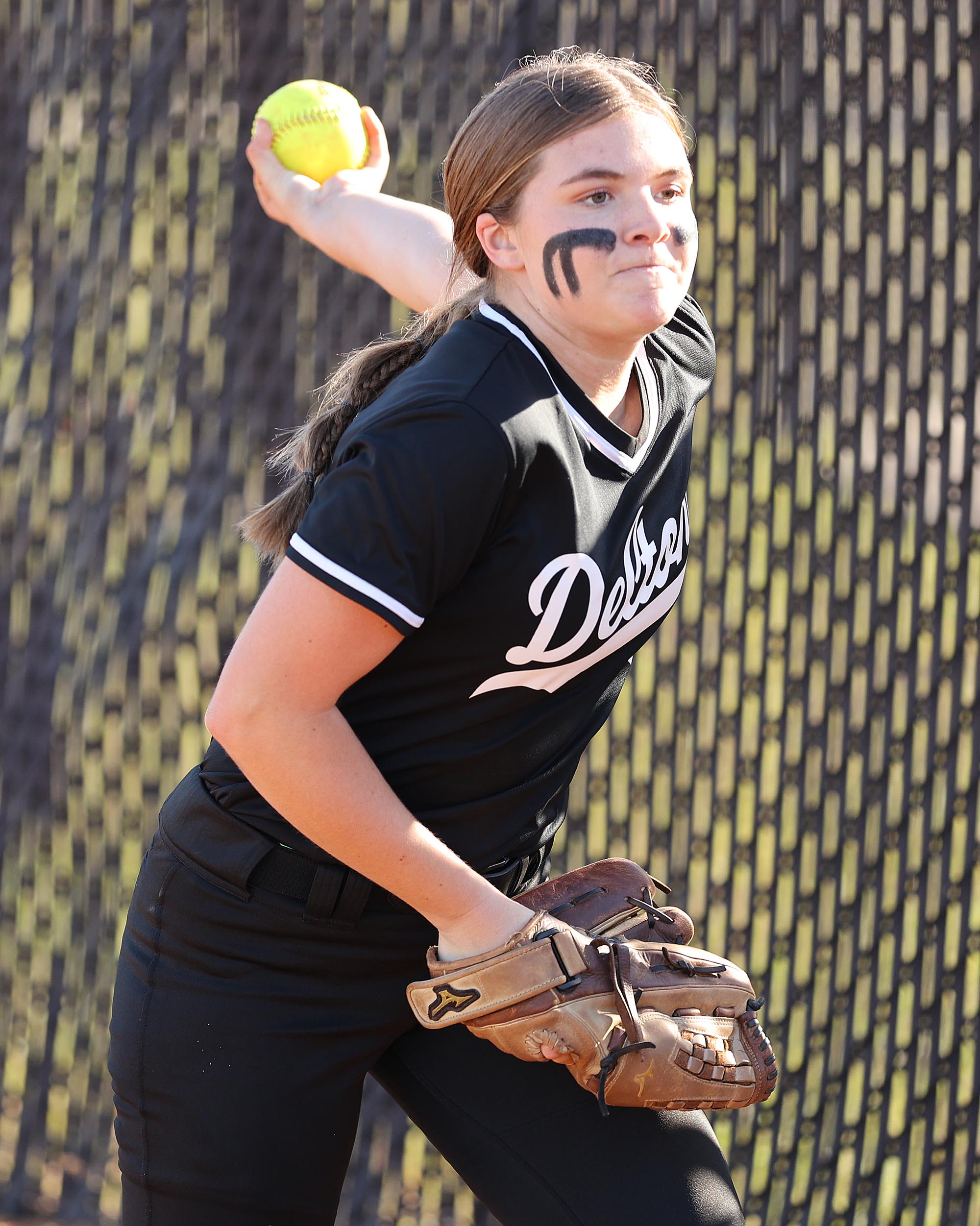 Deltona defeats No. 1 Eustis for FHSAA state softball berth