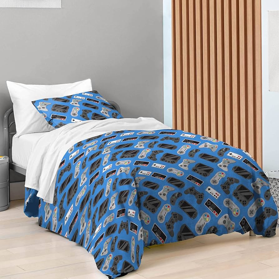 Amazon.com: Saturday Park Gamer Twin Duvet Cover & Sham Set - 2 ...