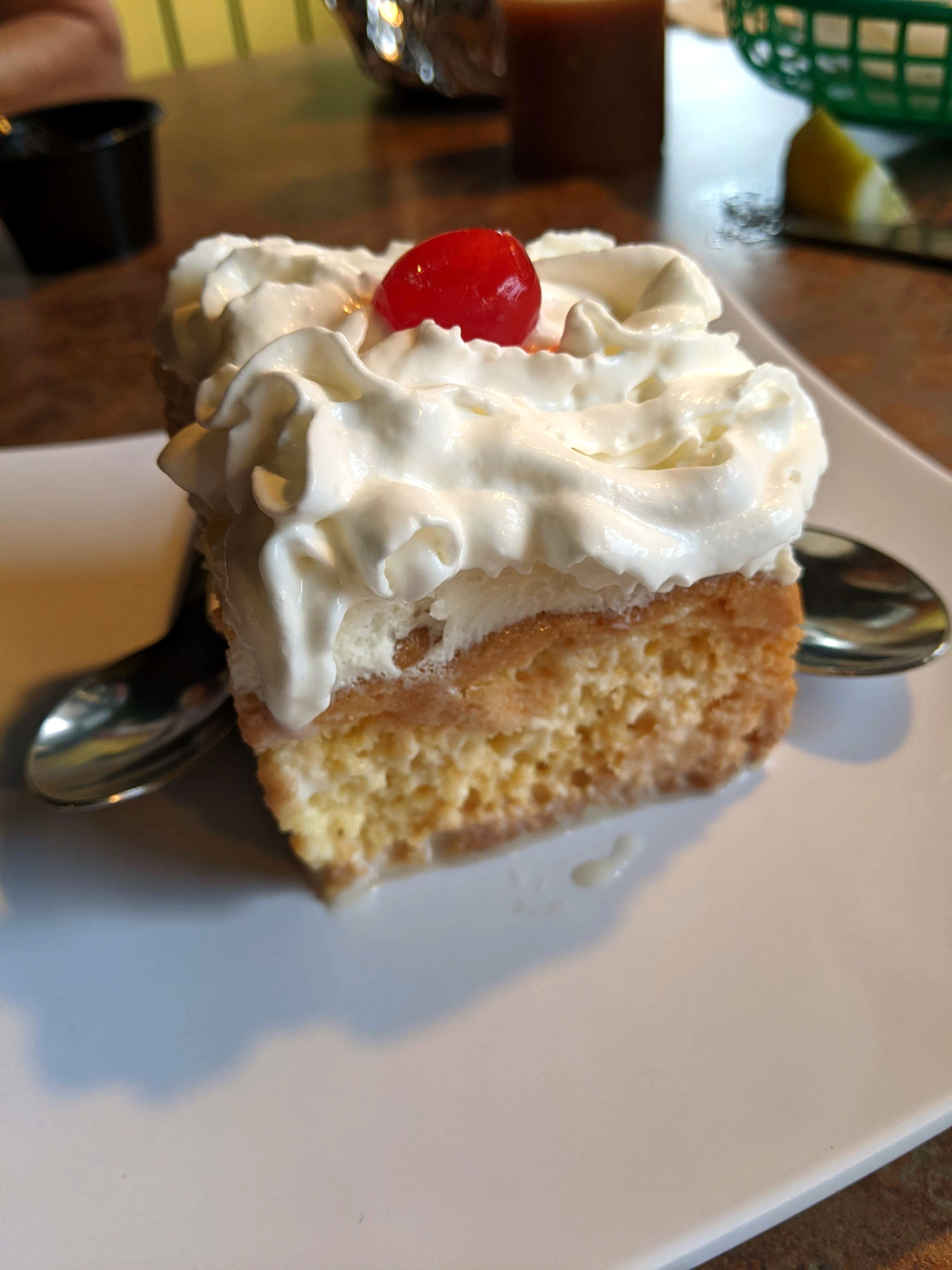 A Piece of Cake: Tres Leches – suck the heads