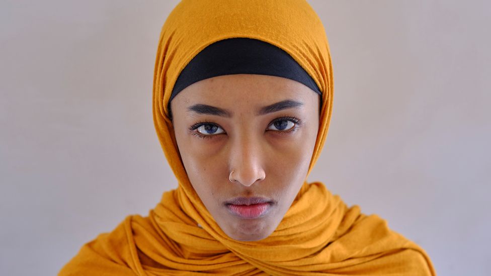 Ground-breaking Somali TV drama shatters taboos - BBC News